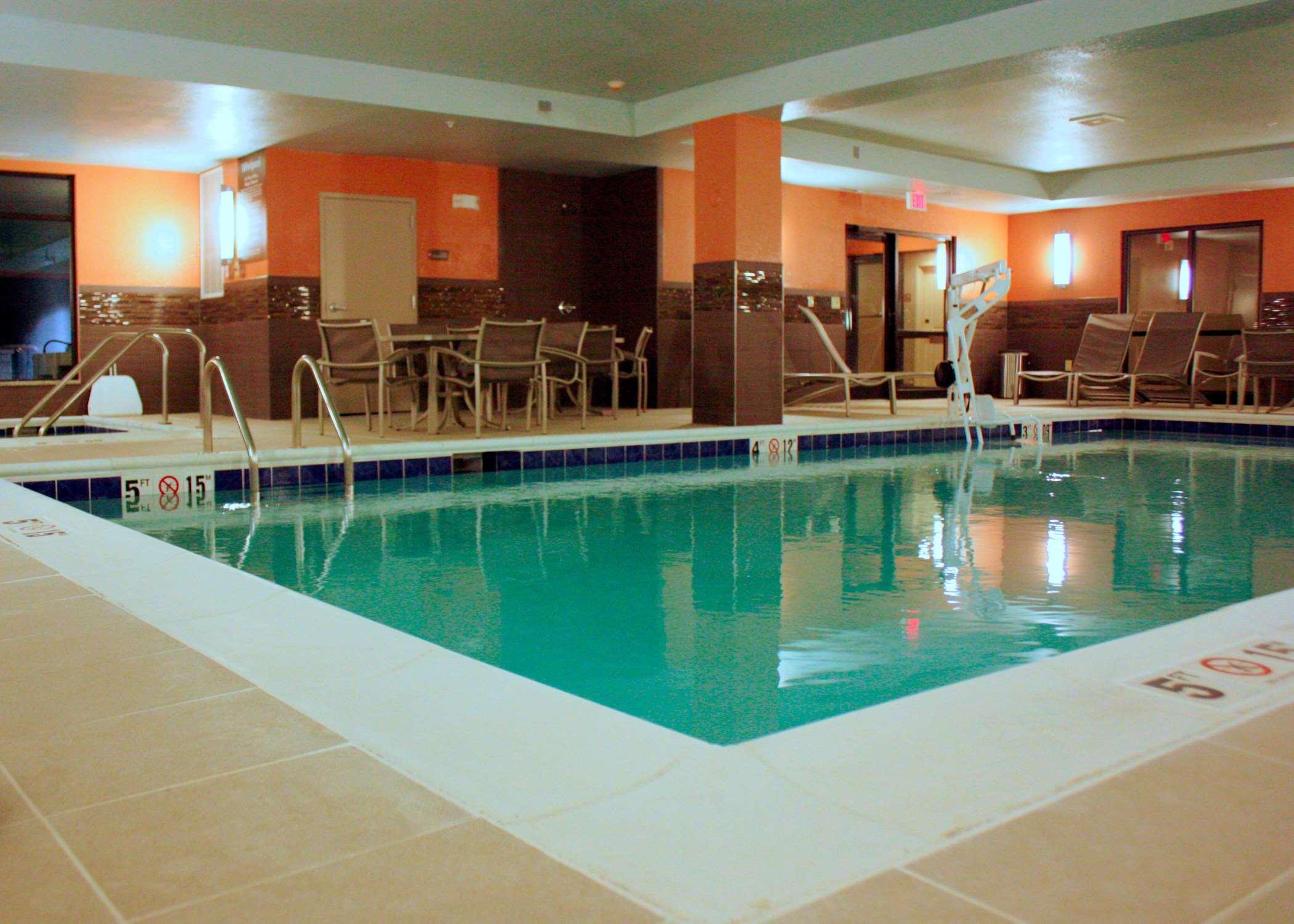 Homewood Suites By Hilton Dubois, Pa Екстериор снимка